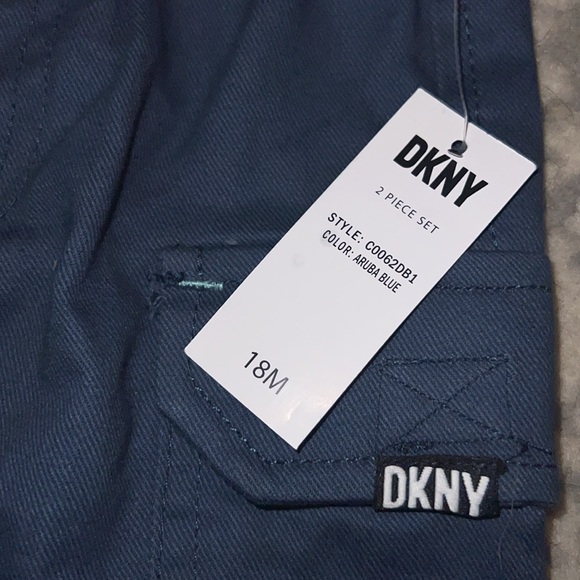 12-18 Month DKNY 2 Piece Set - Picture 6 of 6